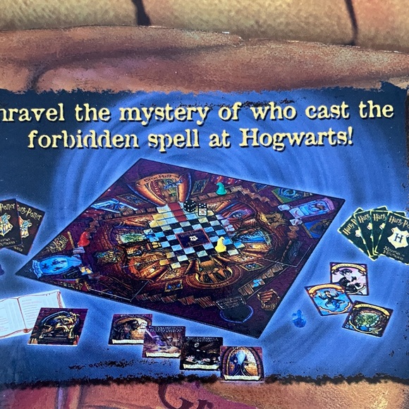 Harry Potter Mystery at Hogwarts Game EUC - Picture 3 of 8